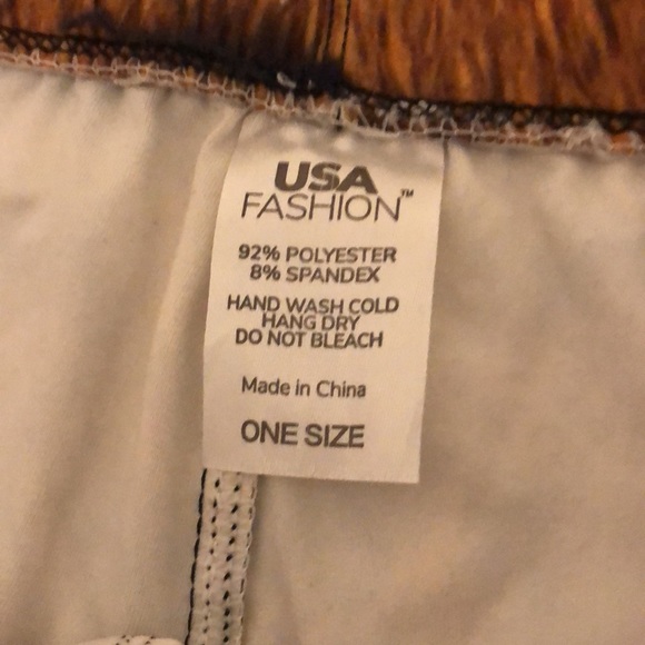 Tiger Print Leggings - Picture 3 of 3